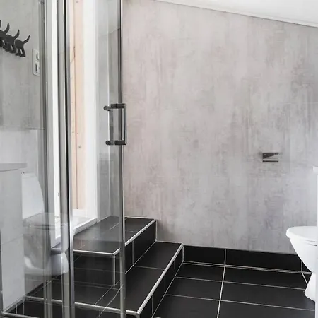 Tatil Evi Hytte Med Kort Vei Til Sjo Kartveit